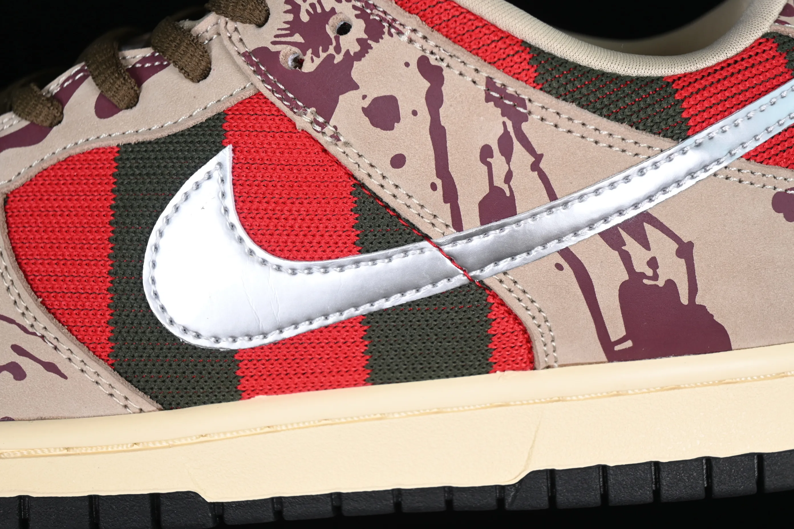 All Categories Nk SB Dunk Series Nk SB Dunk Low Low-top sneakers Pure original version Nk Dunk SB Low "Freddy Krueger" A Nightmare on Elm Street SB low-top sports and leisure sneakers 313170-202